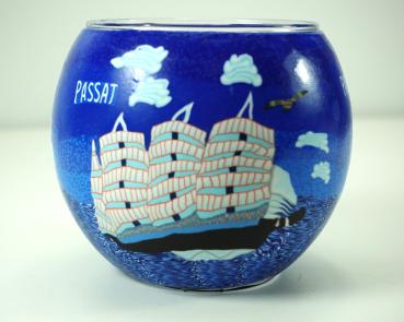 Leuchtglas Nr. 109469, Künstlermotiv Schiffe, Passat blau, Windlicht