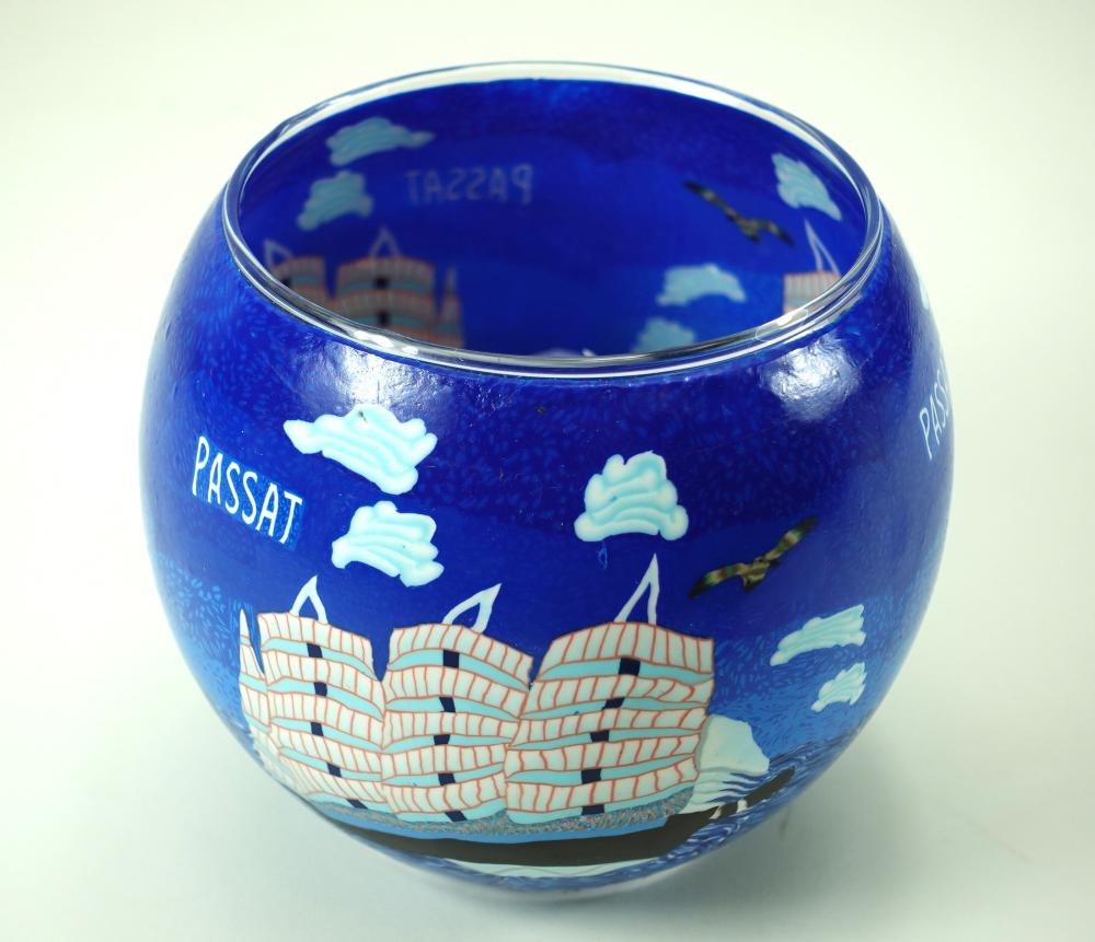 Leuchtglas Nr. 109469, Künstlermotiv Schiffe, Passat blau, Windlicht